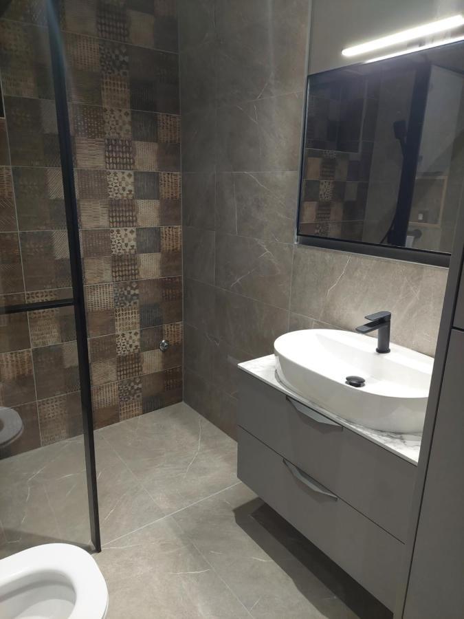 Apartmani Diana Biograd Na Moru Eksteriør billede