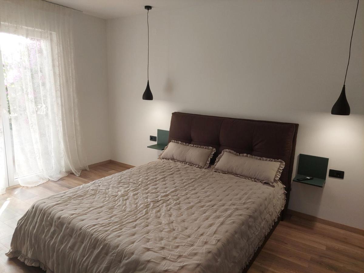Apartmani Diana Biograd Na Moru Eksteriør billede