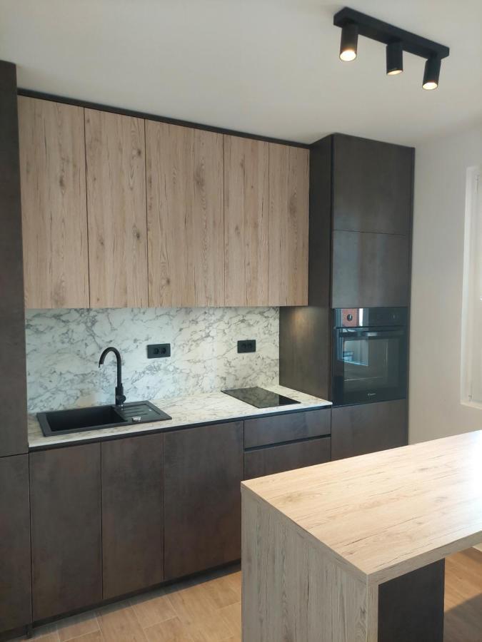 Apartmani Diana Biograd Na Moru Eksteriør billede