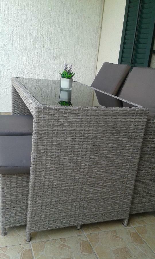 Apartmani Diana Biograd Na Moru Eksteriør billede