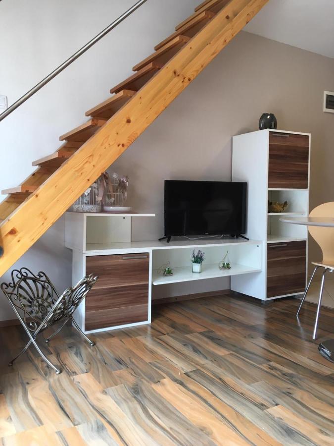 Apartmani Diana Biograd Na Moru Eksteriør billede